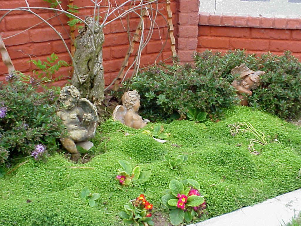 19 Outstanding Garden Decor Ornaments That Will Attract Jealous Looks