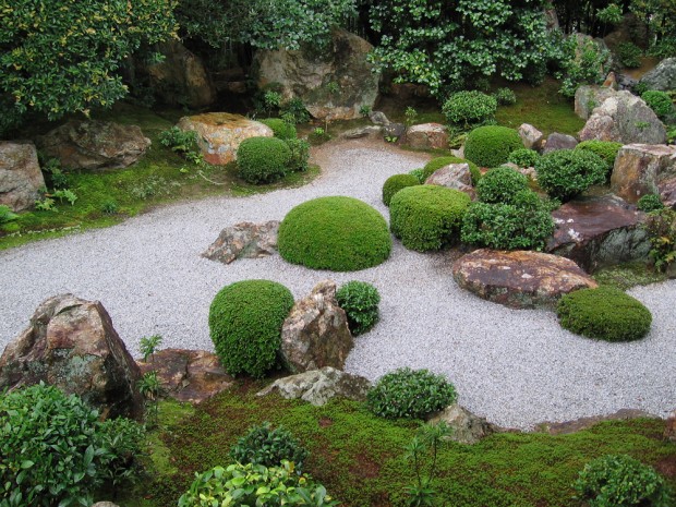Japanese Rock Gardens - Their Beauty and Order