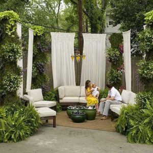 17 Fascinating and Low Budget Ideas for Your Yard and Patio Privacy